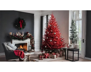 Alberi di Natale colorati: tendenze audaci per le festività