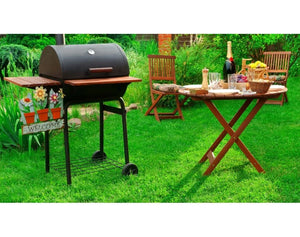 Come creare la perfetta area pranzo all'aperto con barbecue