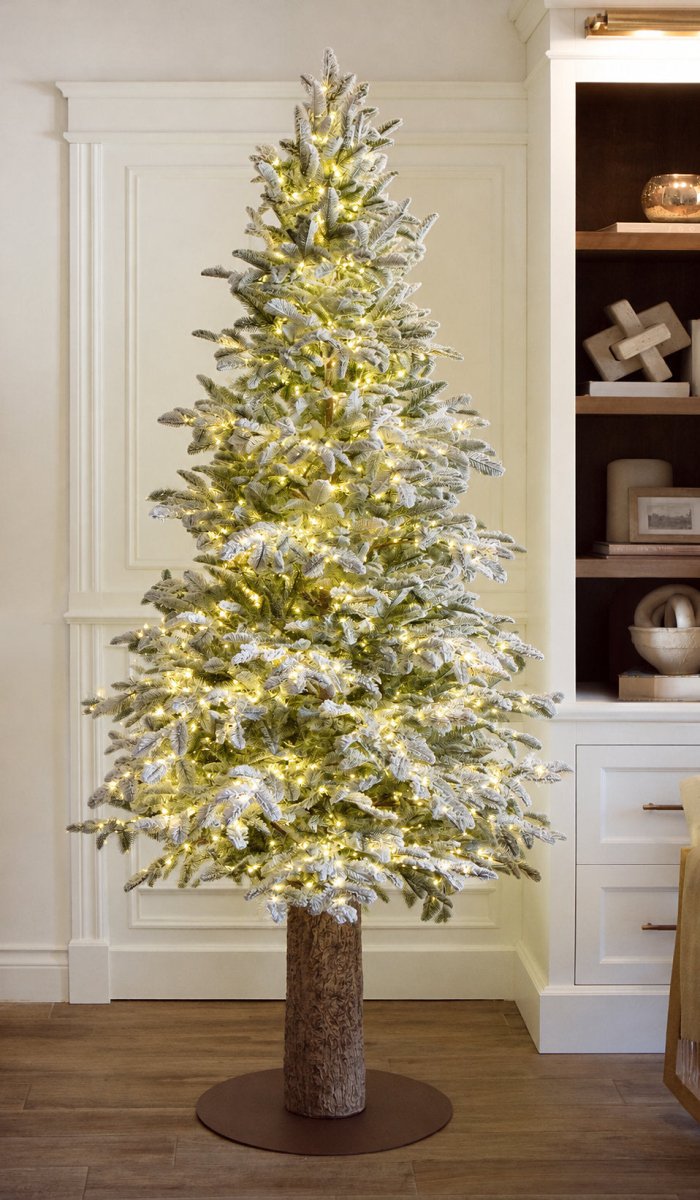 Albero di Natale Rockefeller Slim Innevato by Salvatore Izzo 210CM - 2200LED integrati | Xone - Perrone Shop