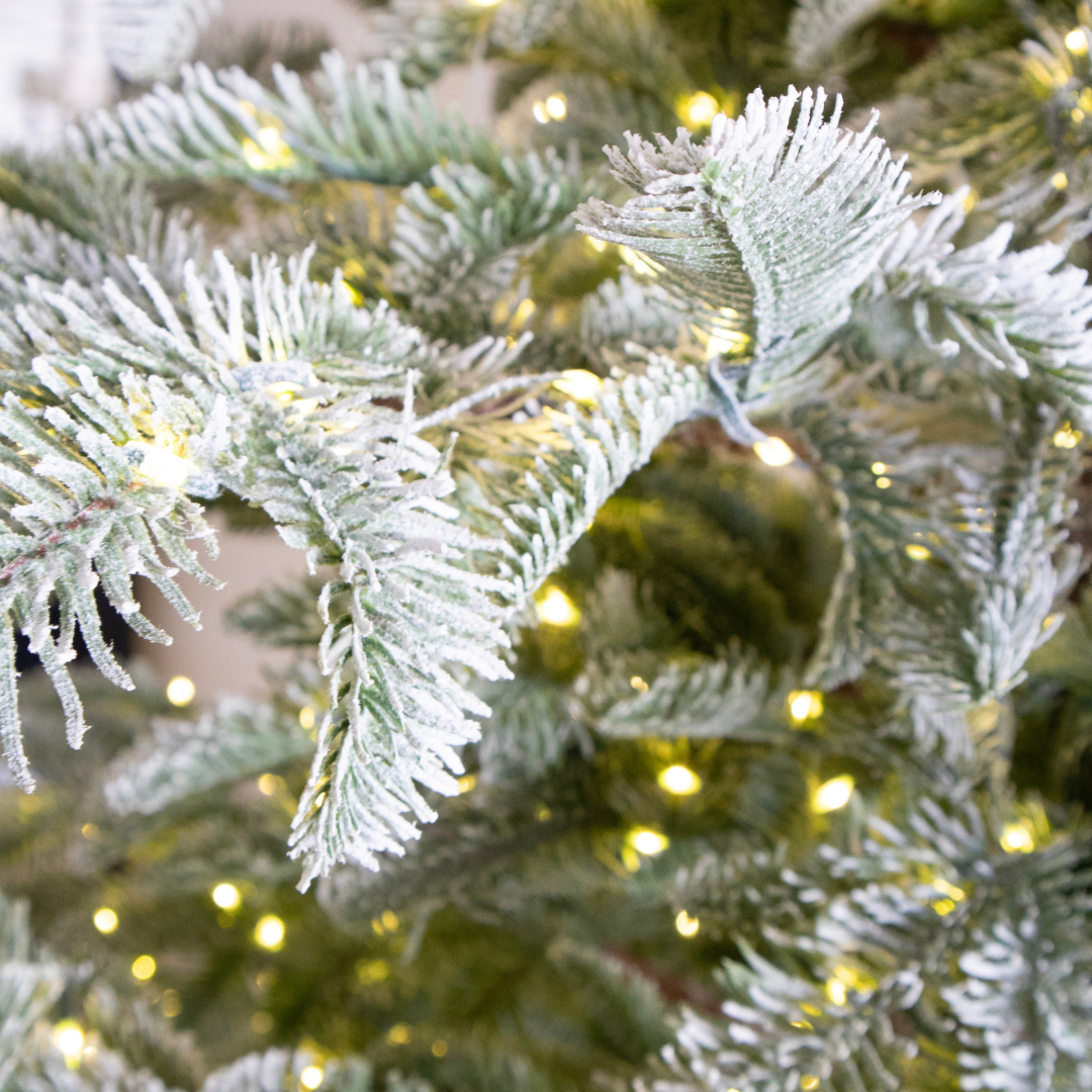Albero di Natale Rockefeller Led Innevato by Salvatore Izzo