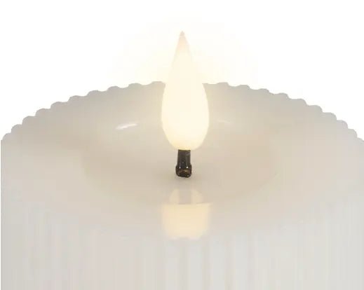 Candela LED Bianca Ø7,5 x H18 cm | Kaemingk - Perrone Shop