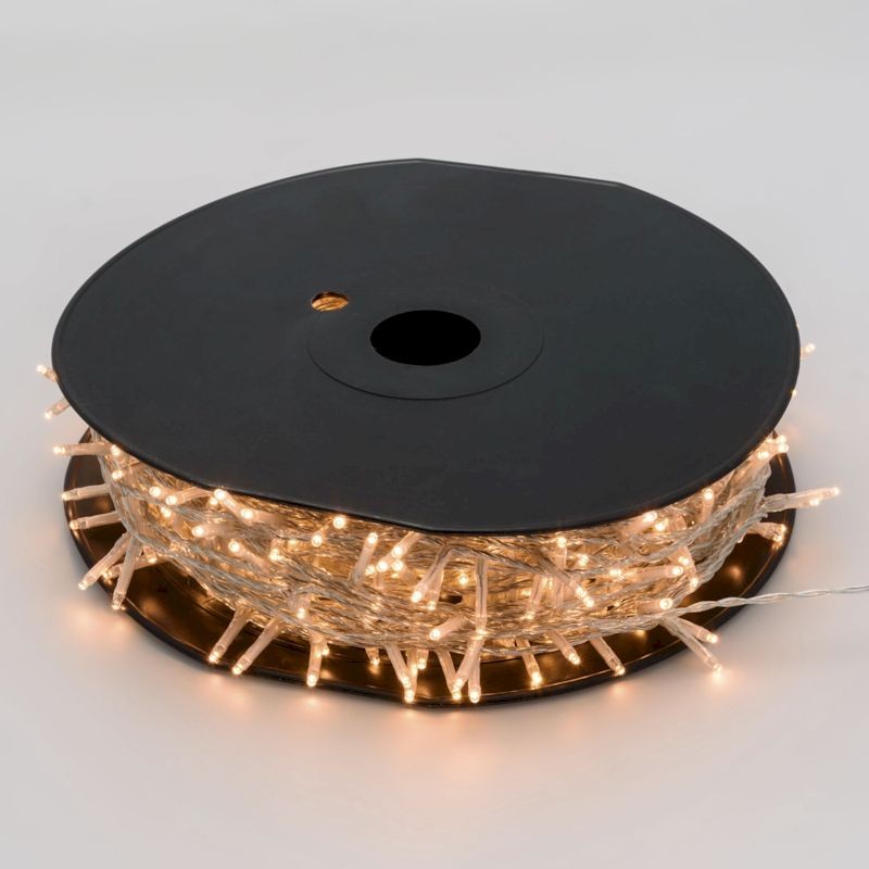 750 LED bianco caldo con cavo trasparente Lotti