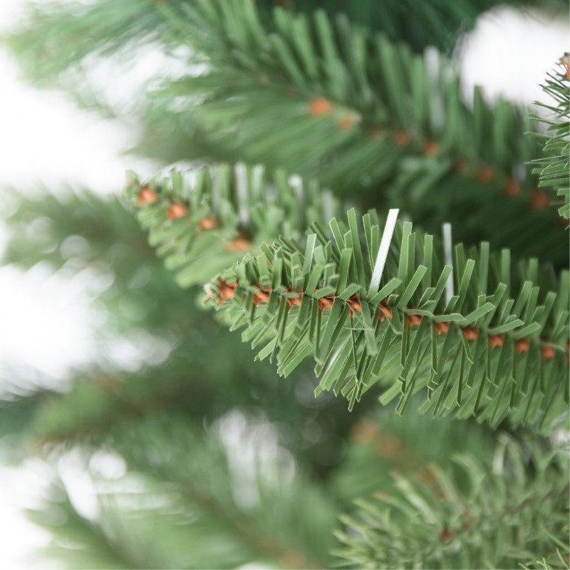 Albero di Natale artificiale Barnaby, realistico e facile da montare | Xone