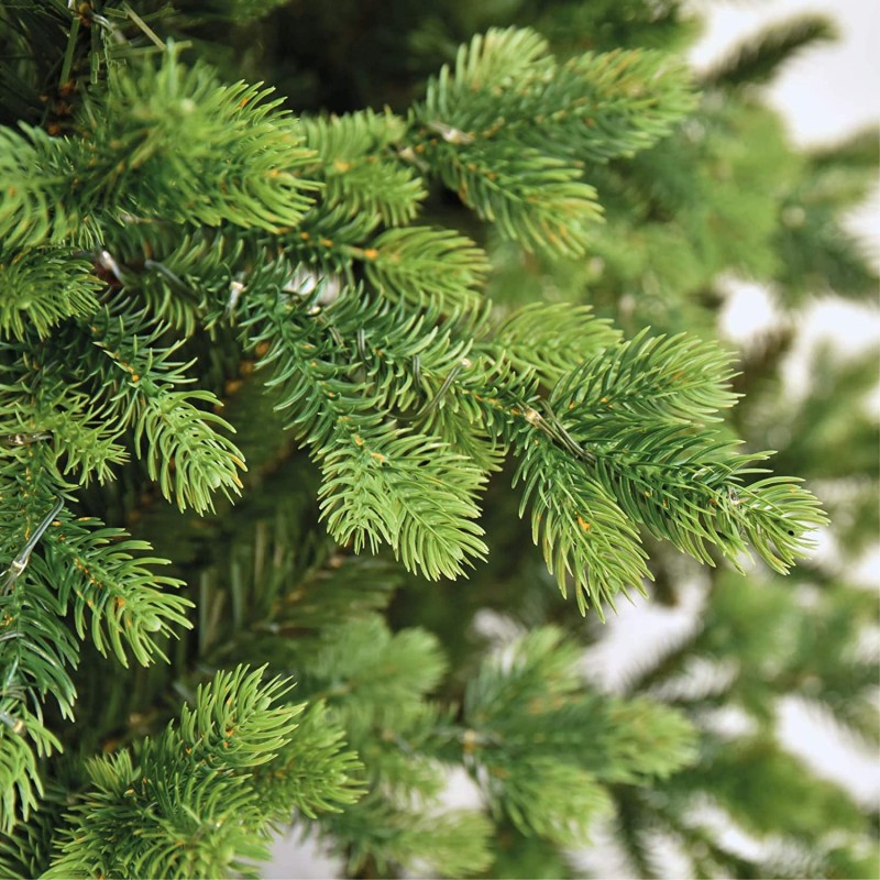 Albero di Natale artificiale Madison con migliaia di luci LED incorporate | Xone