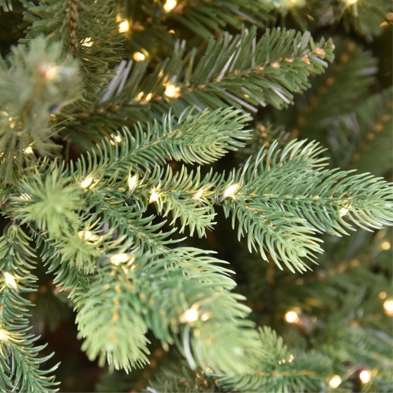 Albero di Natale artificiale Madison con migliaia di luci LED incorporate | Xone