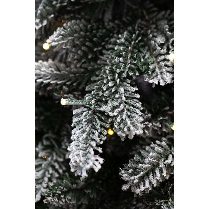 Albero di Natale Scott LED Innevato – Eleganza con luci integrate | Xone