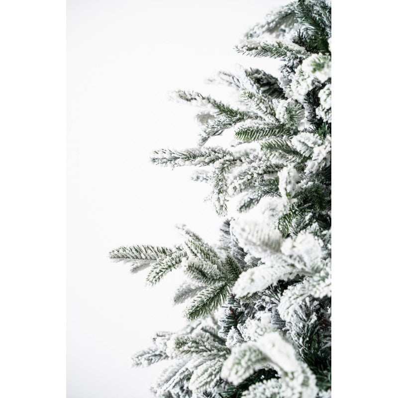 Albero di Natale artificiale White Montgomery, innevato e monumentale | Xone
