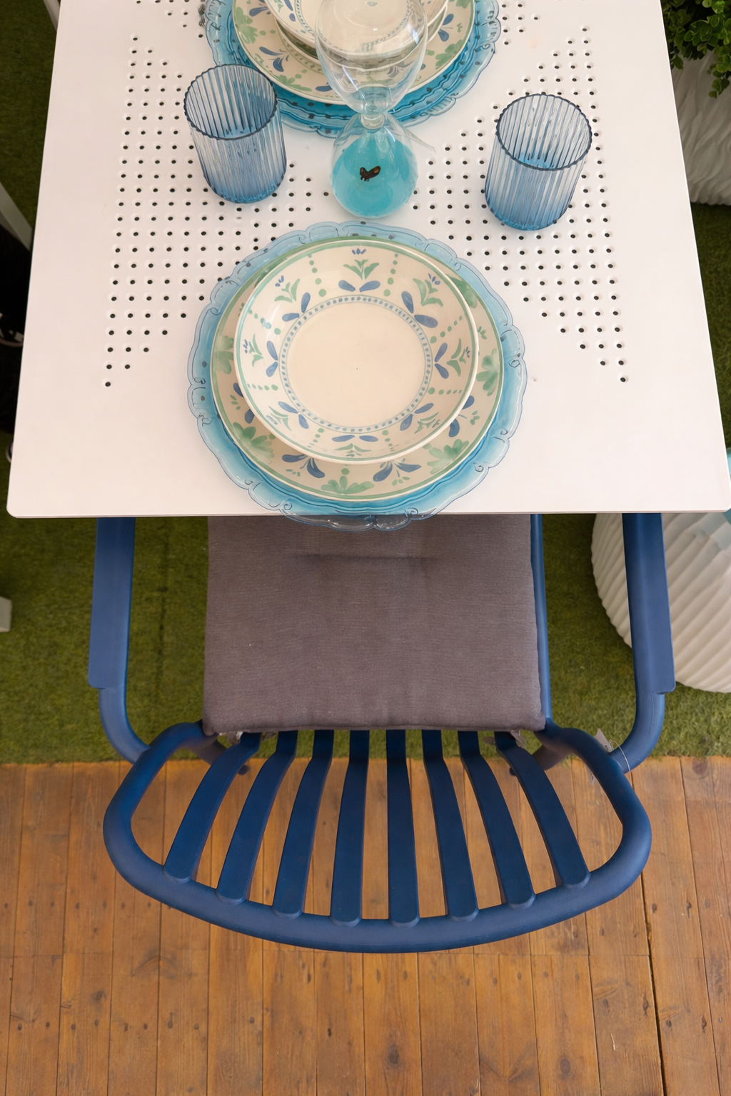 Sedia da giardino con braccioli in polipropilene colorata Ines Xone