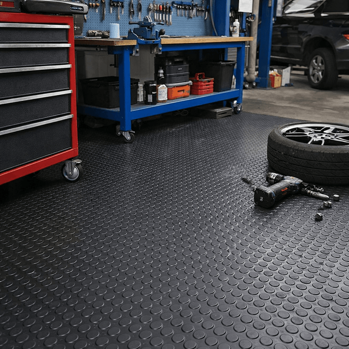 Pavimento bullonato antiscivolo in PVC antracite - Perrone Shop