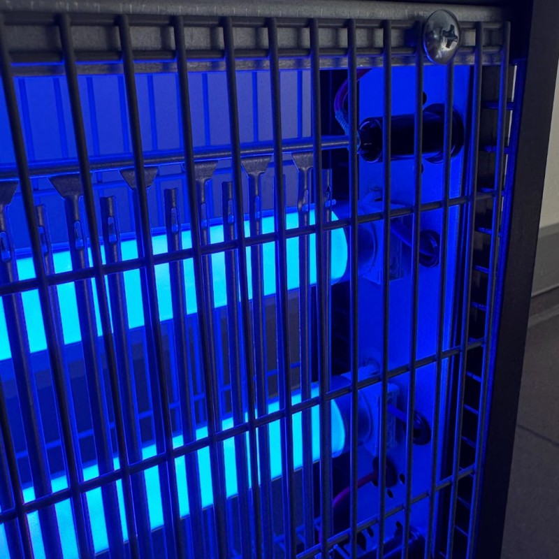 Elettroinsetticida Con Tubo Led