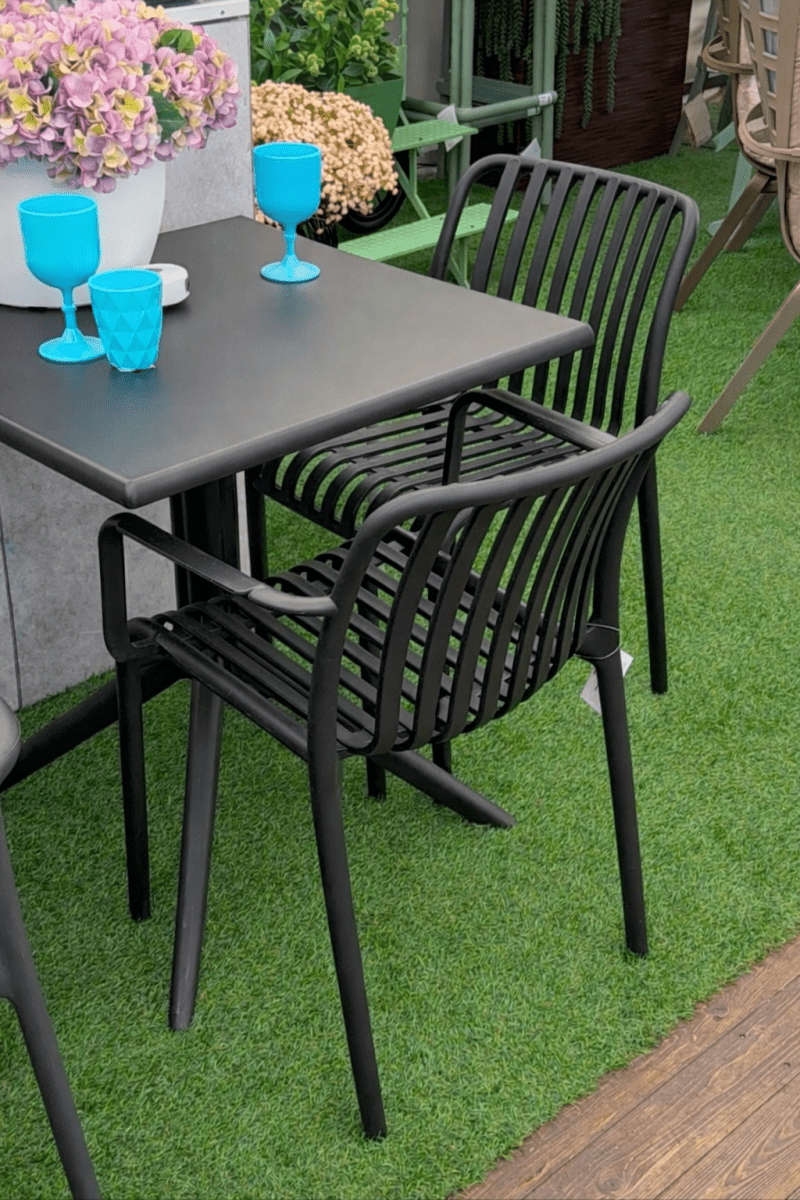 Sedia da giardino moderna colorata in polipropilene Ines Xone - Perrone Shop