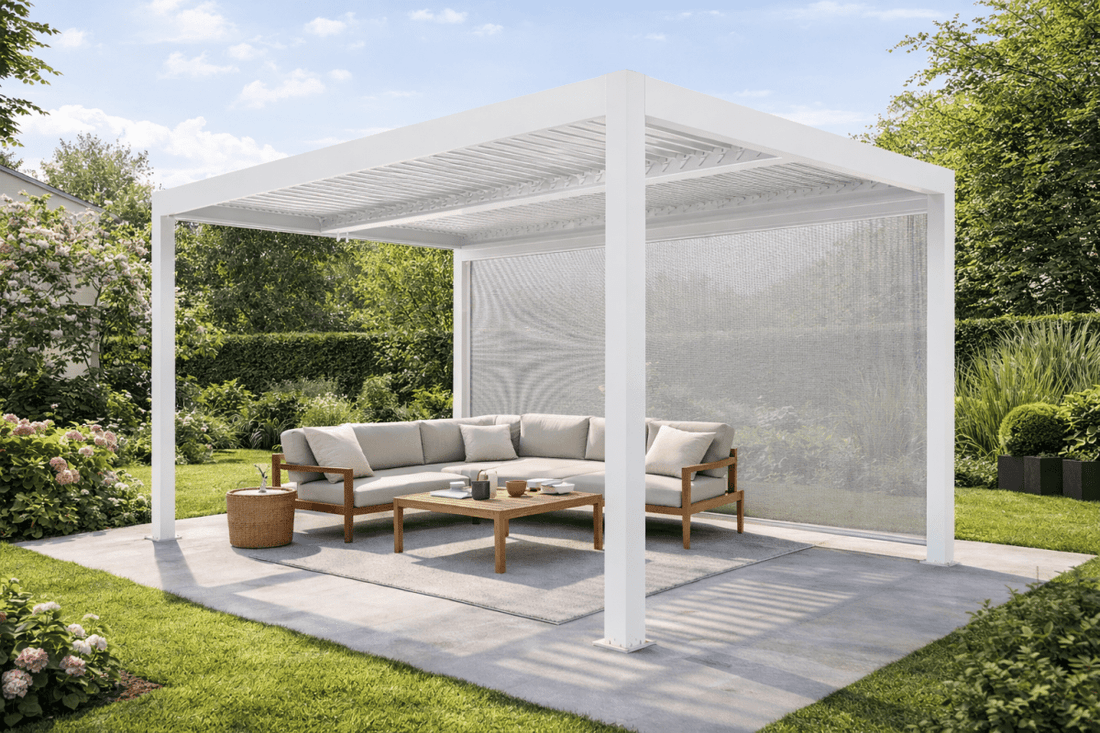 Tenda laterale bianca per pergola bioclimatica Gaia Xone - Perrone Shop