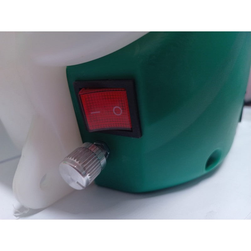 Pompa irroratrice con batteria a litio 16lt a spalla Xone