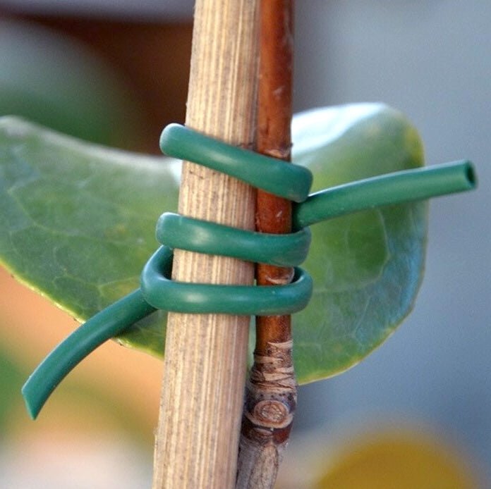 Tubetto PVC per Legature Agricole – Protezione e Fissaggio Sicuro per le Tue Piante